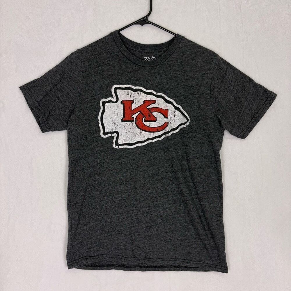 Kansas City Chiefs Football Grey Travis Kelce #87 Short Sleeve Tshirt Small